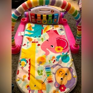 Baby playtime mat